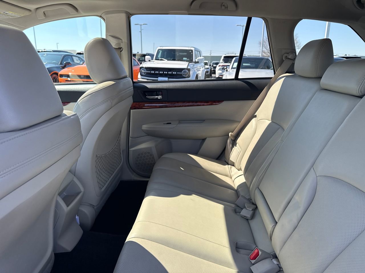 2010 Subaru Outback 2.5i Limited