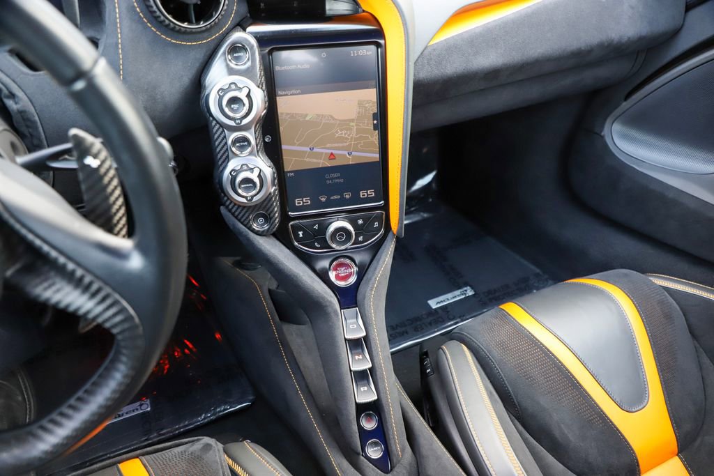 Used 2021 McLaren 720S Performance photo 21