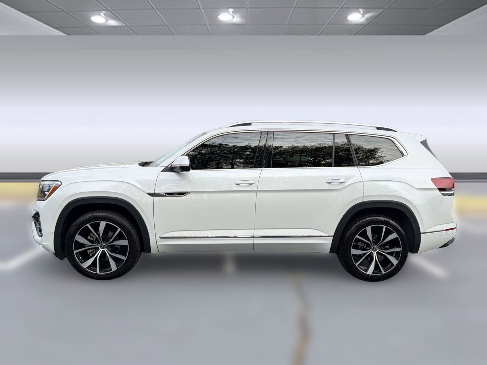 2024 Volkswagen Atlas SEL Premium R-Line