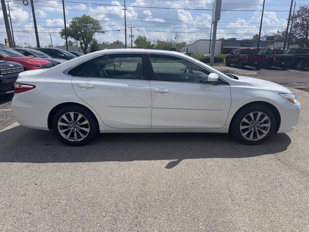 2016 Toyota Camry XLE