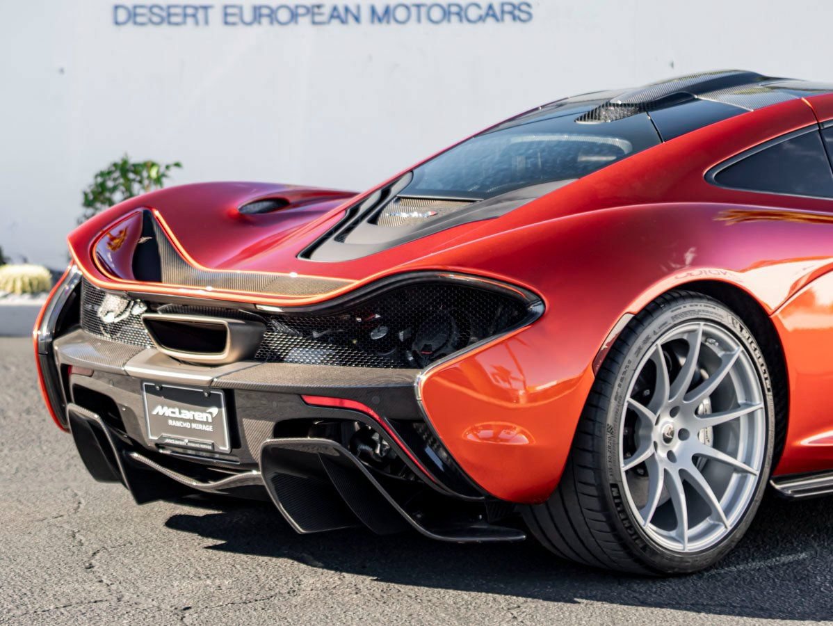 Used 2015 McLaren P1 photo 7