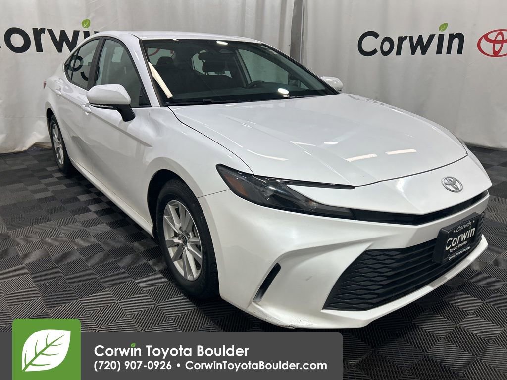 2025 Toyota Camry LE