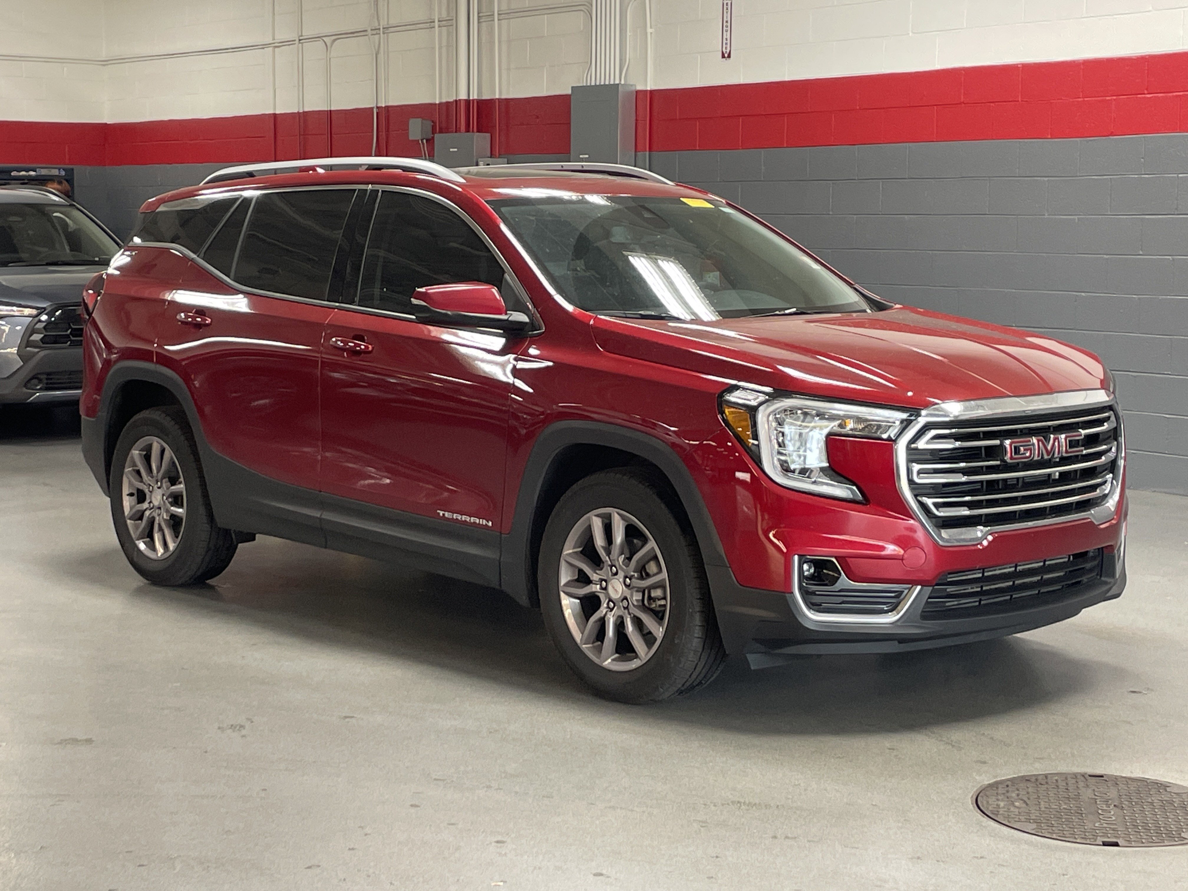 2024 GMC Terrain SLT