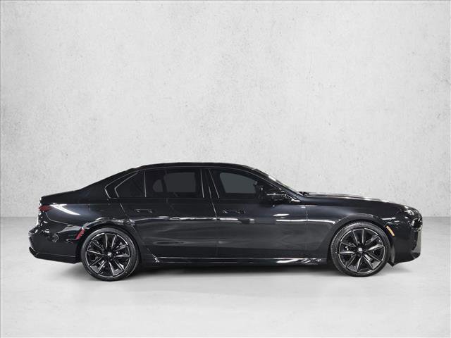 2023 BMW 760i xDrive