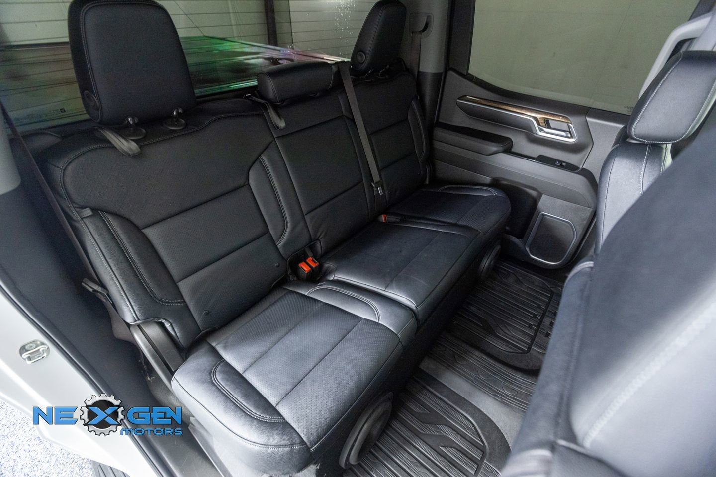 2023 GMC Sierra 1500 SLE