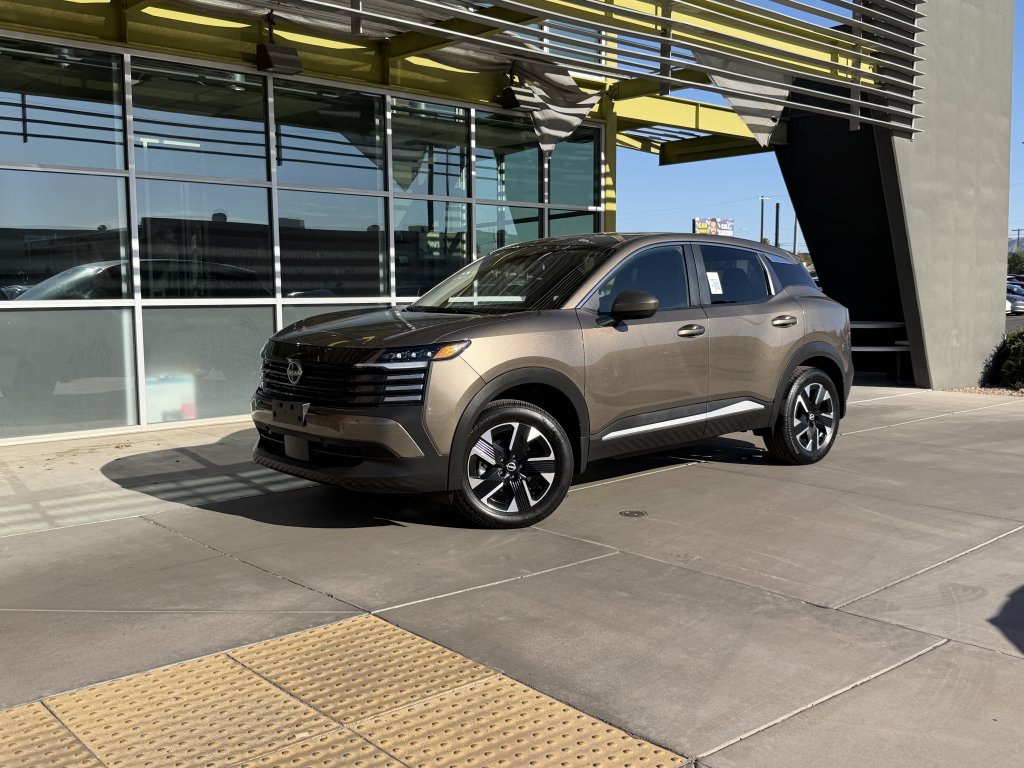 Used 2025 Nissan Kicks SV