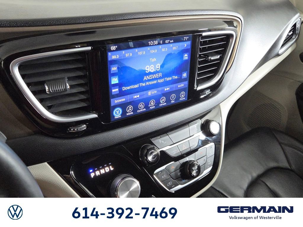 2017 Chrysler Pacifica Touring-L Plus