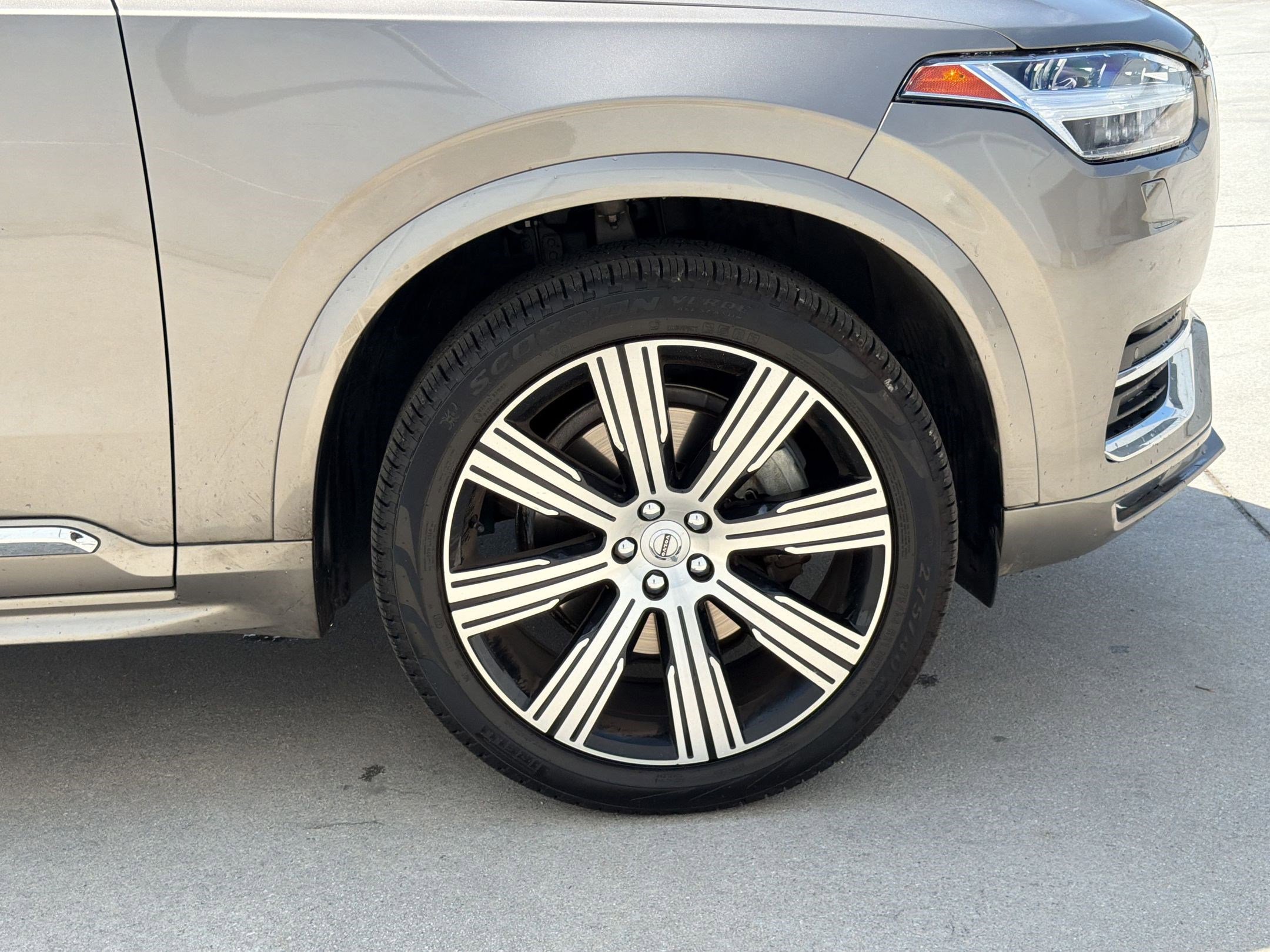 2022 Volvo Xc90 T6 Inscription