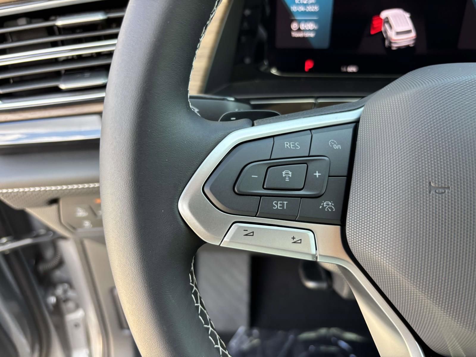 2026 Volkswagen Atlas SE