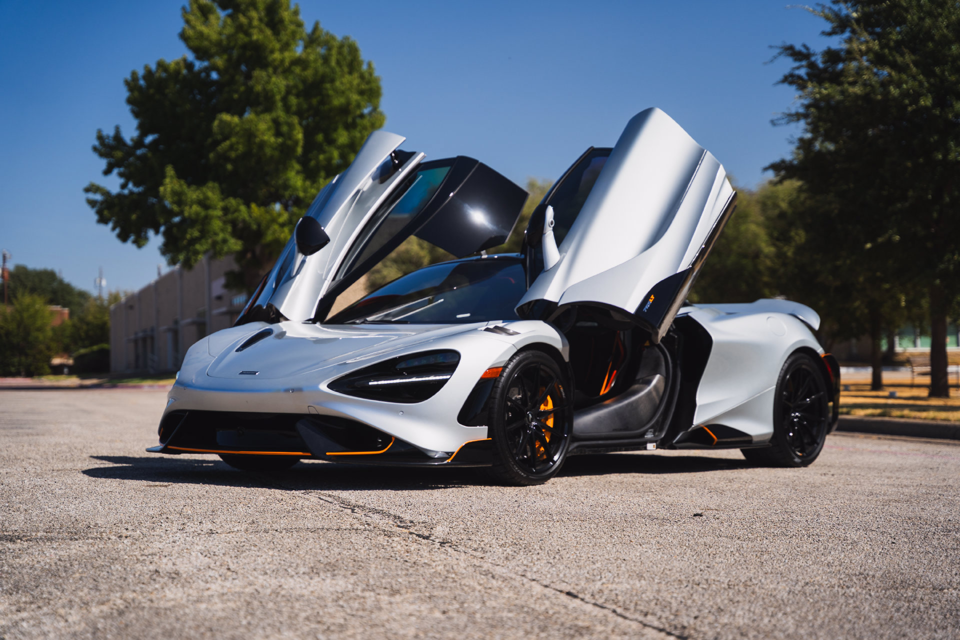 Used 2021 McLaren 765LT photo 6