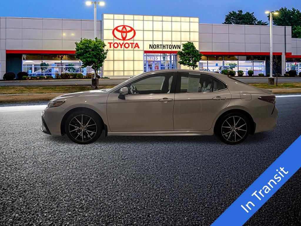 Used 2024 Toyota Camry SE