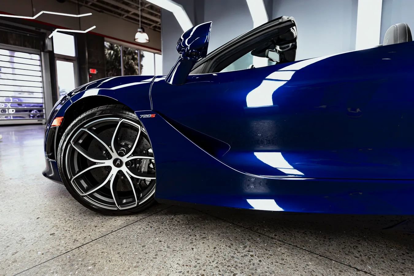 Used 2020 McLaren 720S Spider photo 13