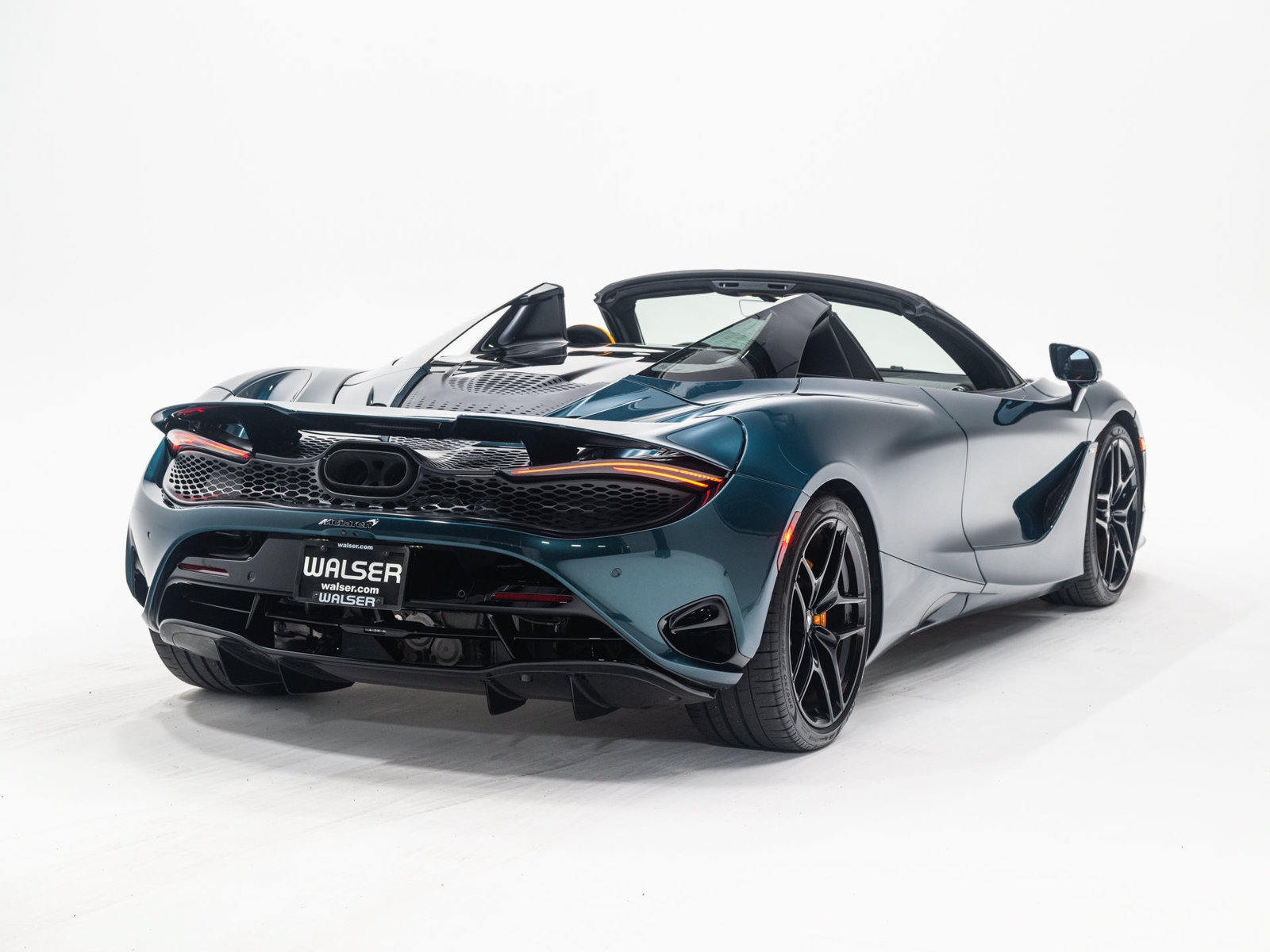 Used 2024 McLaren 750S Spider photo 6