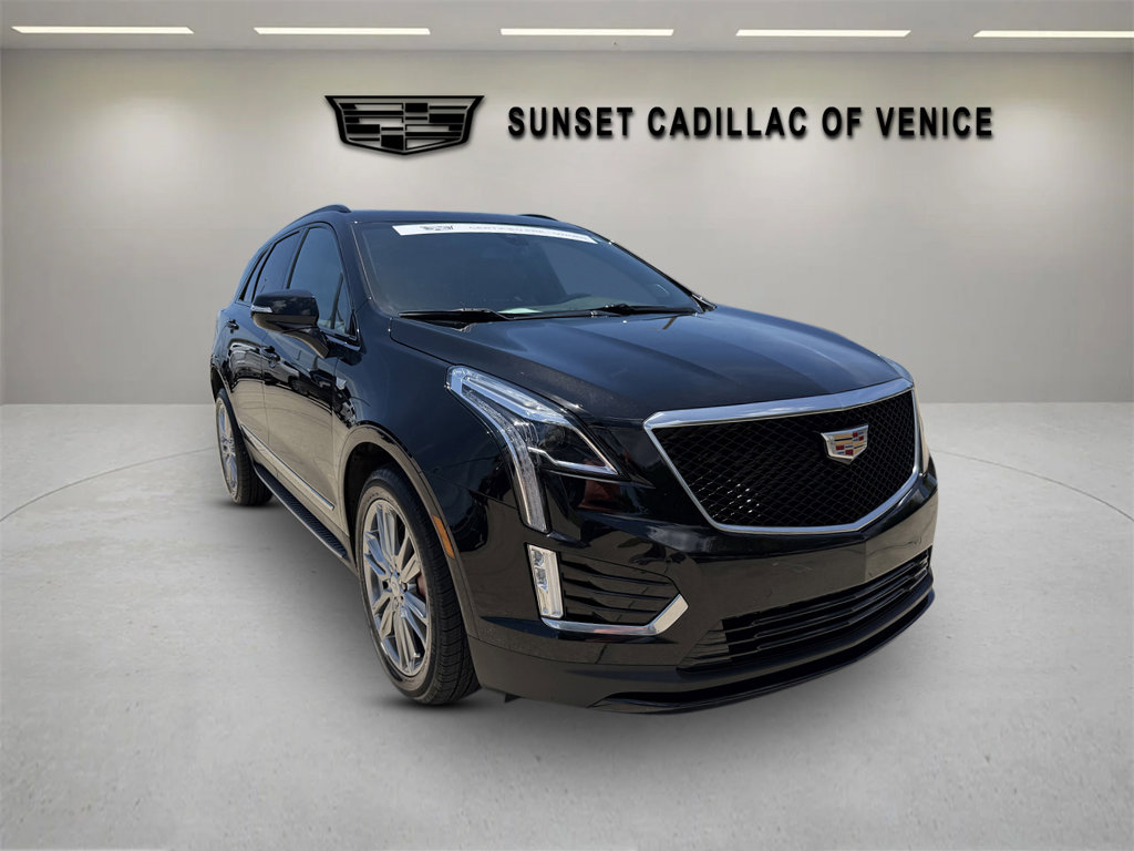 Certified 2023 Cadillac XT5 Sportv w/ LPO, Floor Liner Package