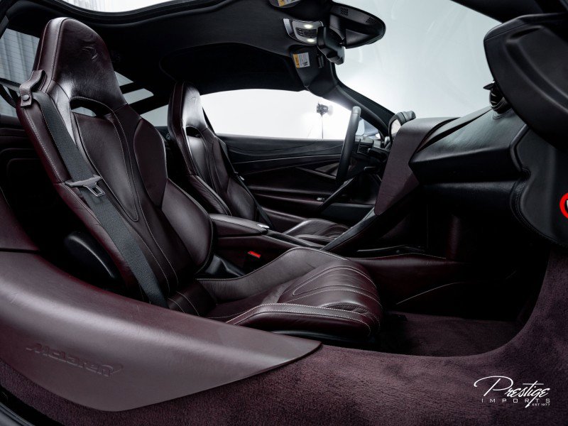 Used 2018 McLaren 720S Luxury photo 40