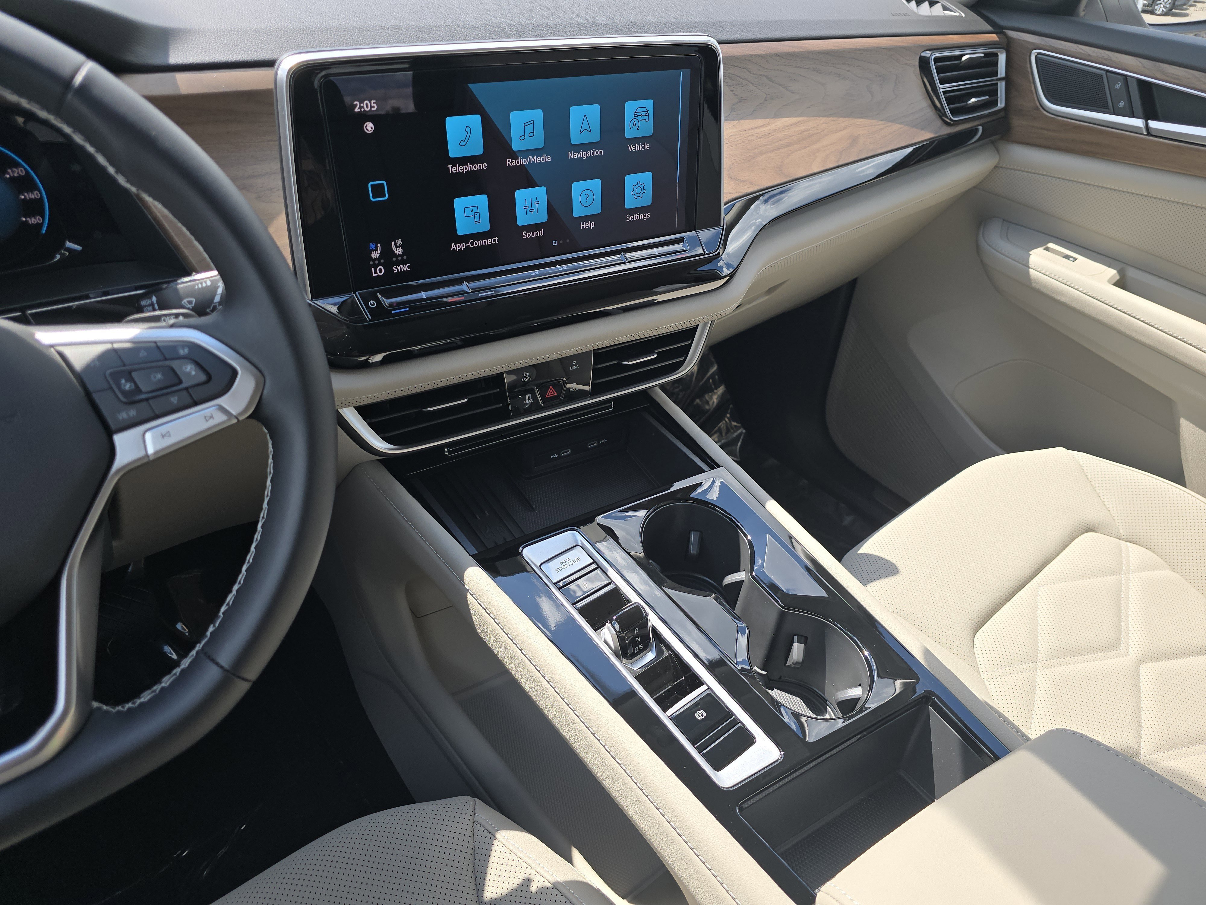 2026 Volkswagen Atlas SE