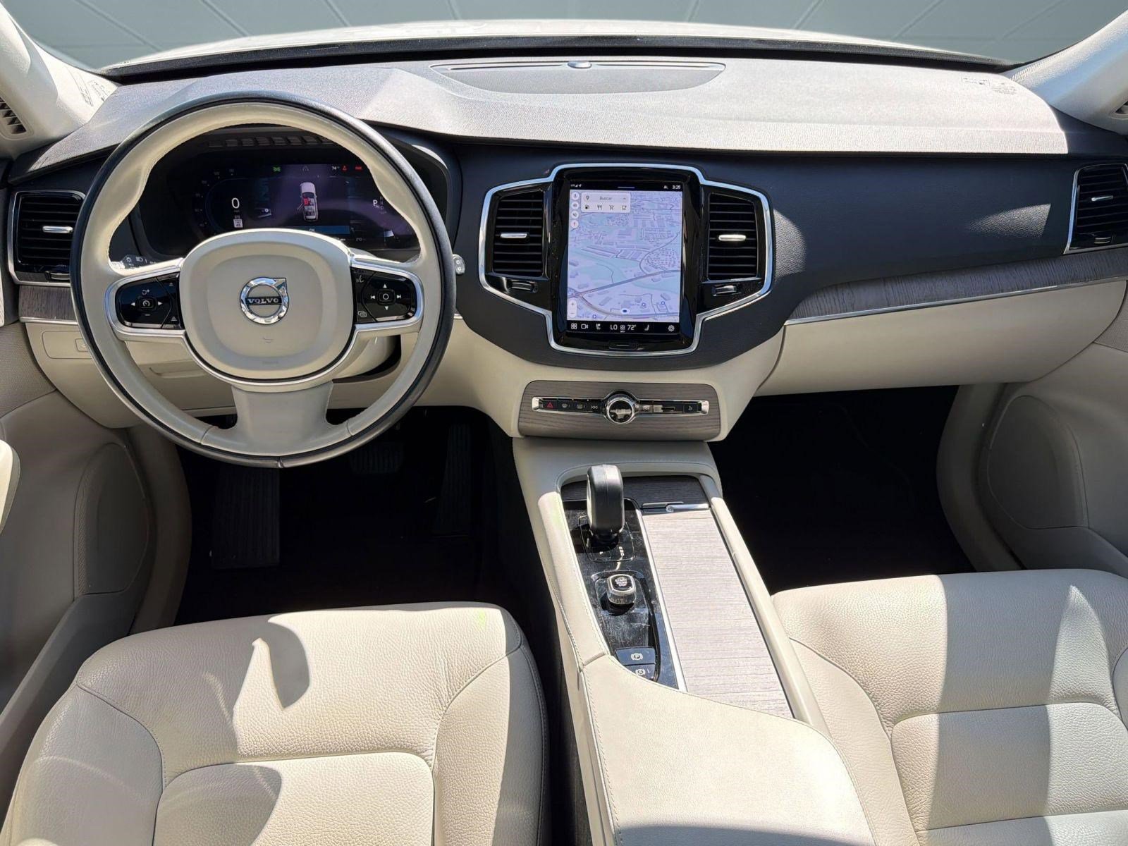 2023 Volvo Xc90 B6 Plus