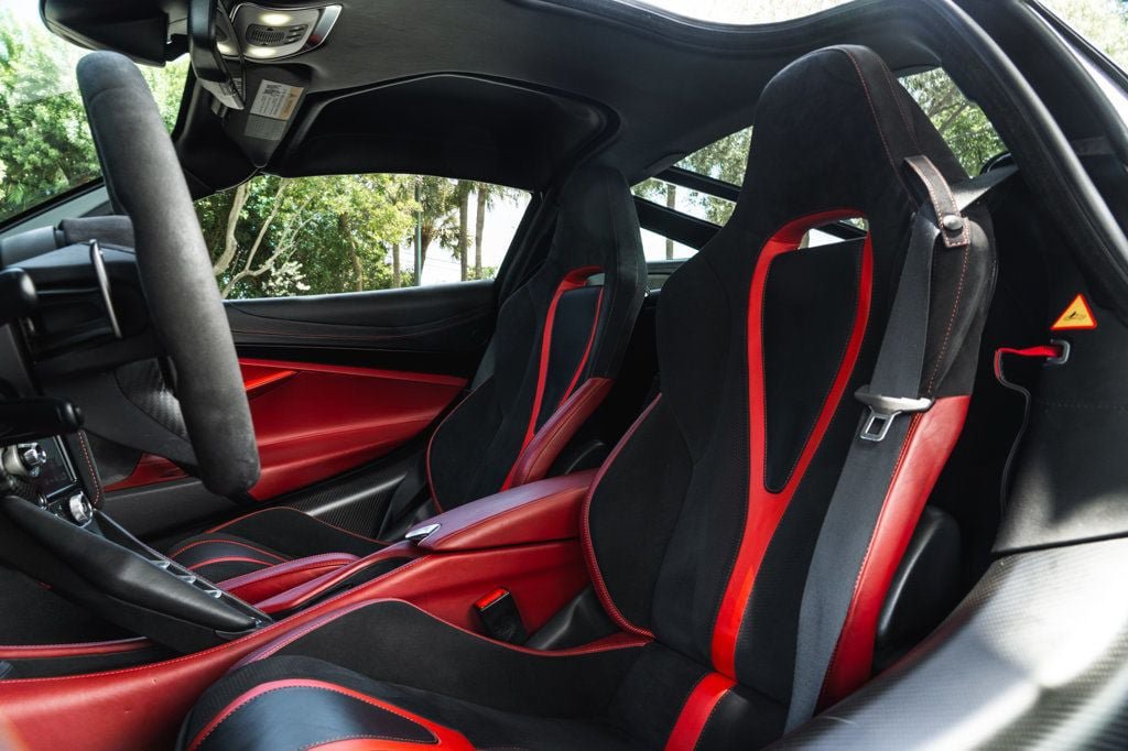 Used 2018 McLaren 720S Performance photo 14
