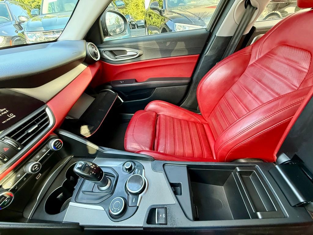 2019 Alfa Romeo Giulia Ti Sport