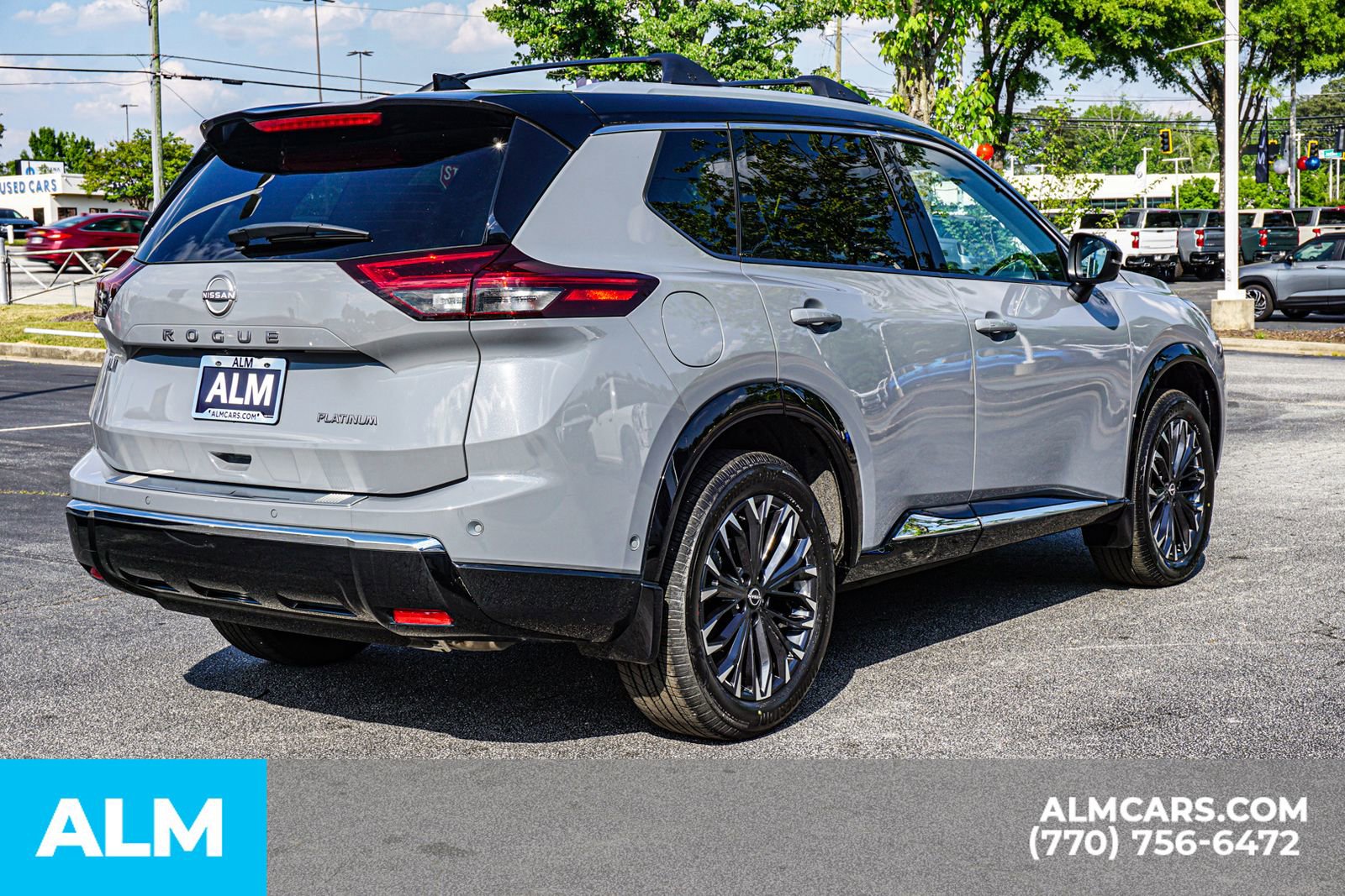 2025 Nissan Rogue Platinum