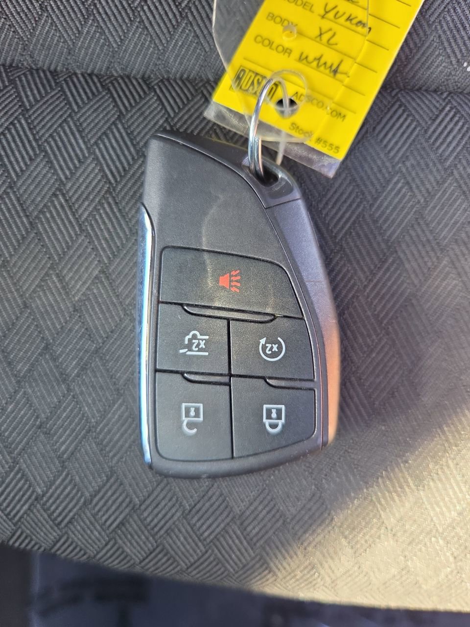 2023 GMC Yukon XL SLE