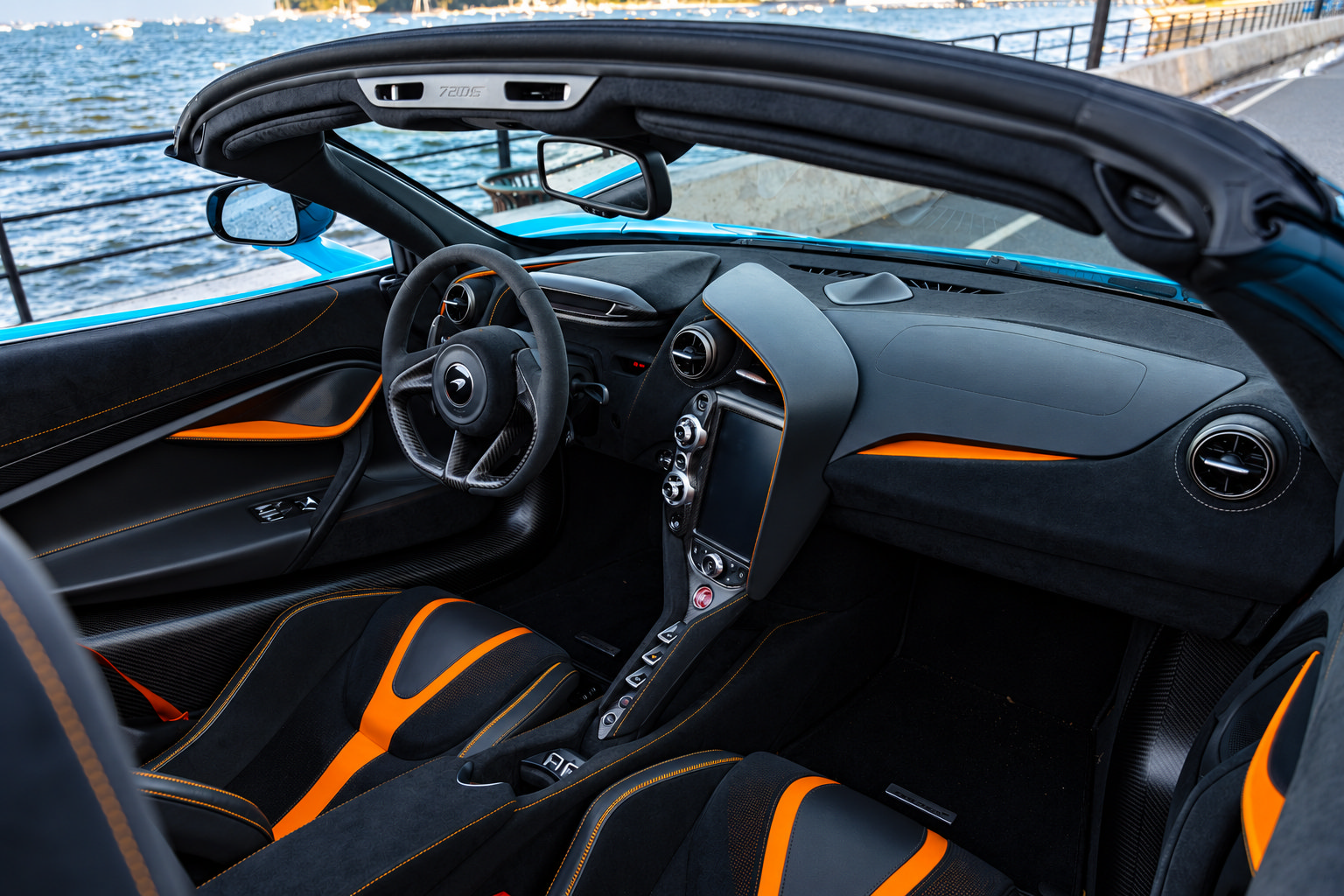 Used 2020 McLaren 720S Luxury photo 15