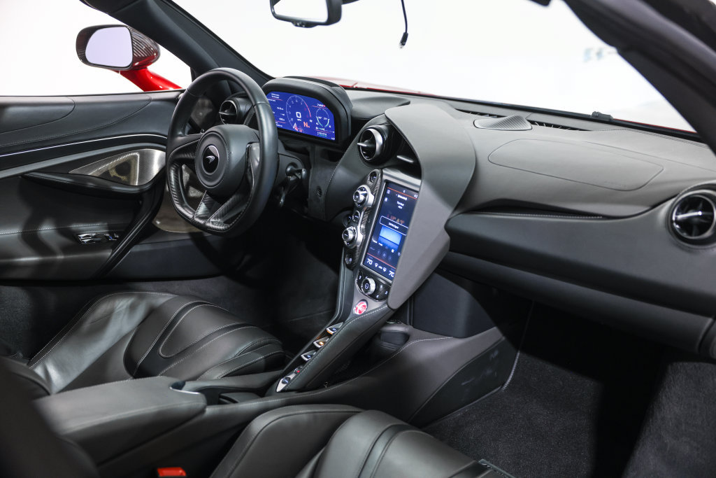 Used 2019 McLaren 720S Performance photo 23