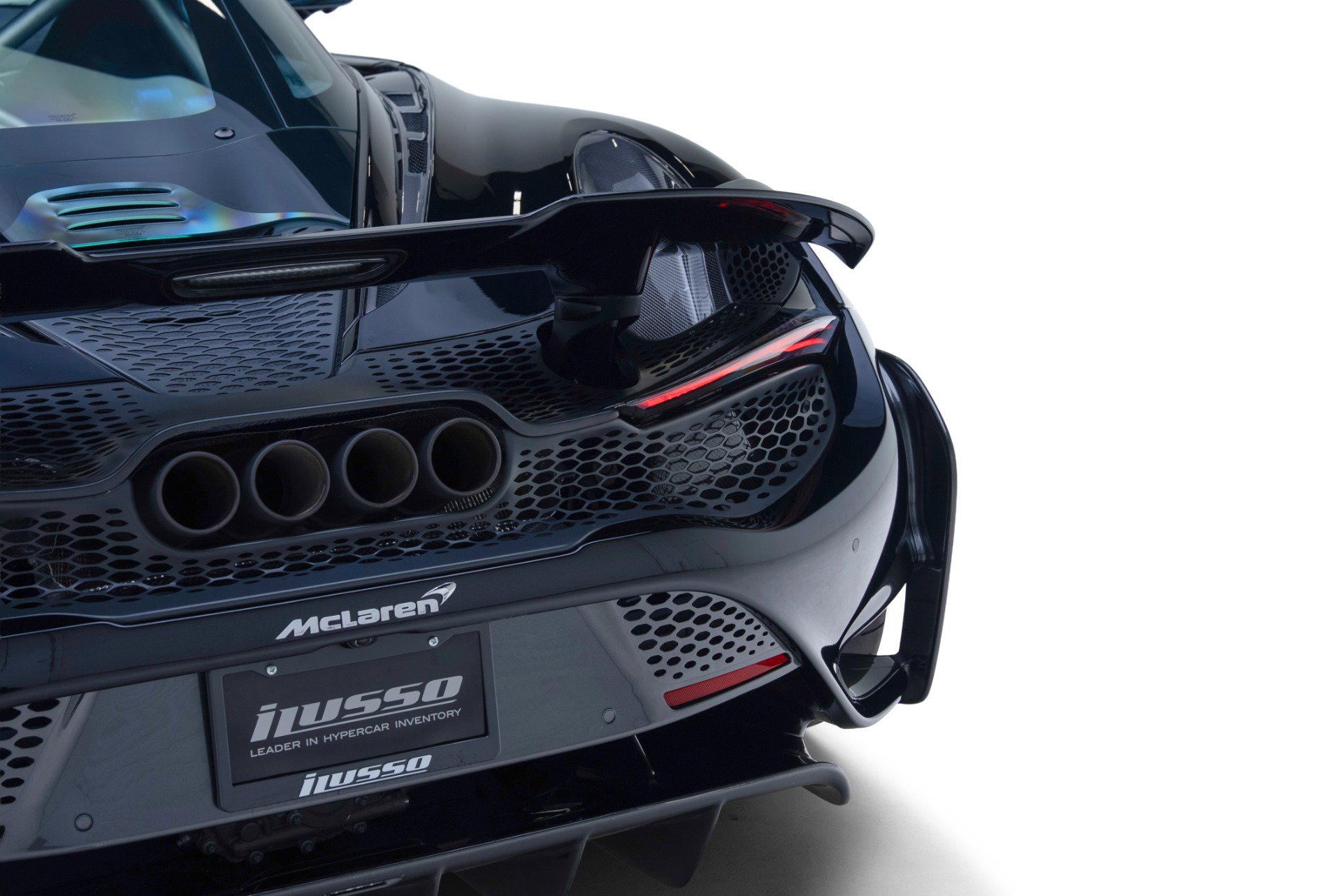 Used 2021 McLaren 765LT photo 43