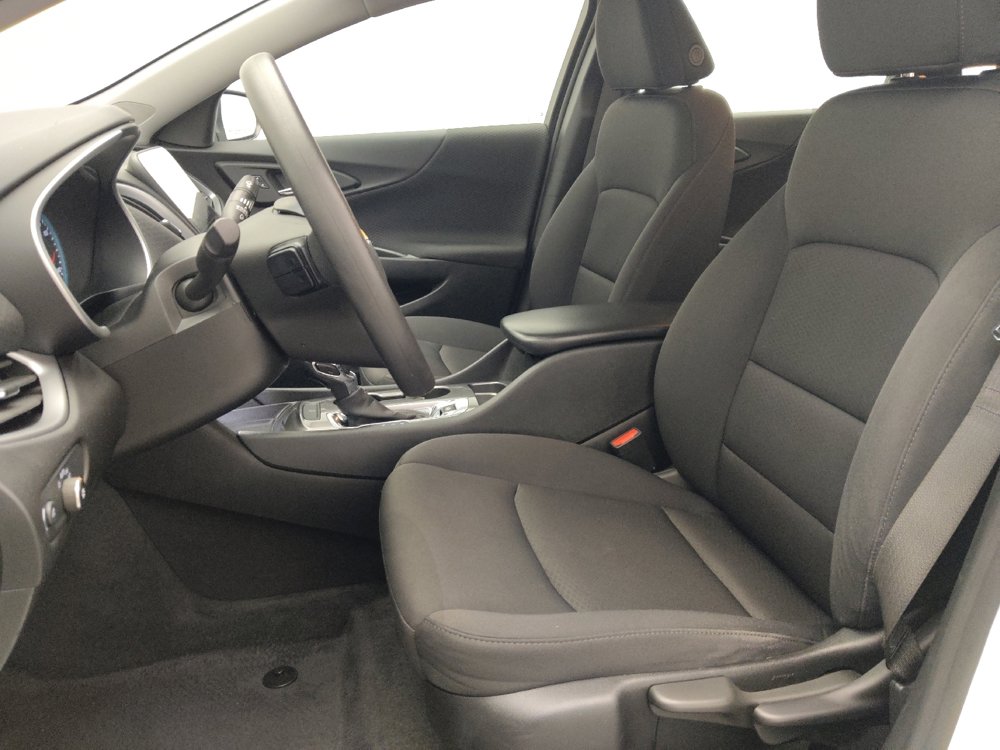 2023 Chevrolet Malibu LS