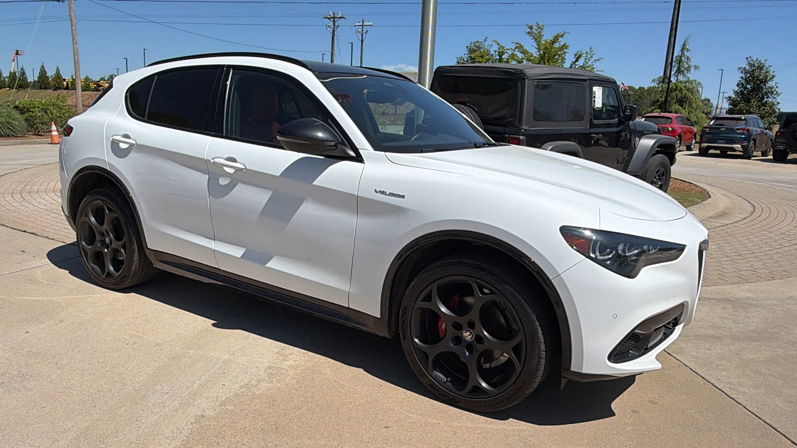 2025 Alfa Romeo Stelvio Sprint