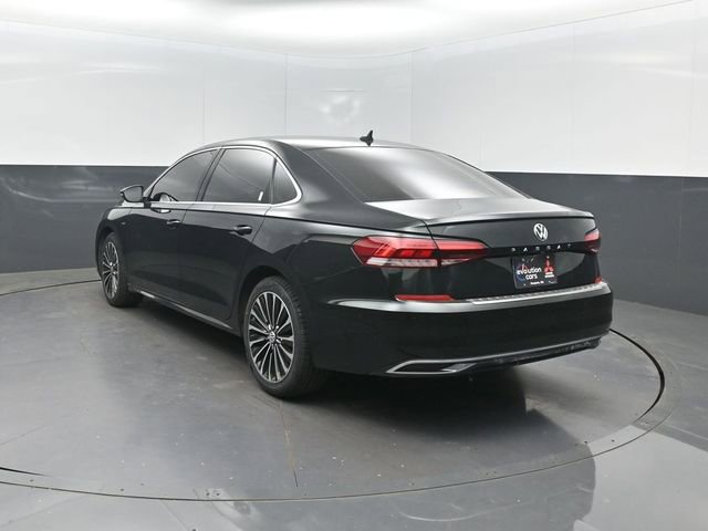 2022 Volkswagen Passat 2.0T