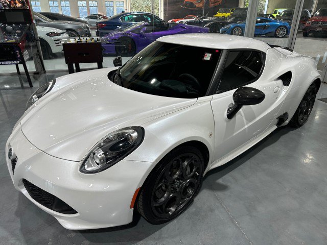 Used 2017 Alfa Romeo 4C Coupe w/ Coupe Track Package 1