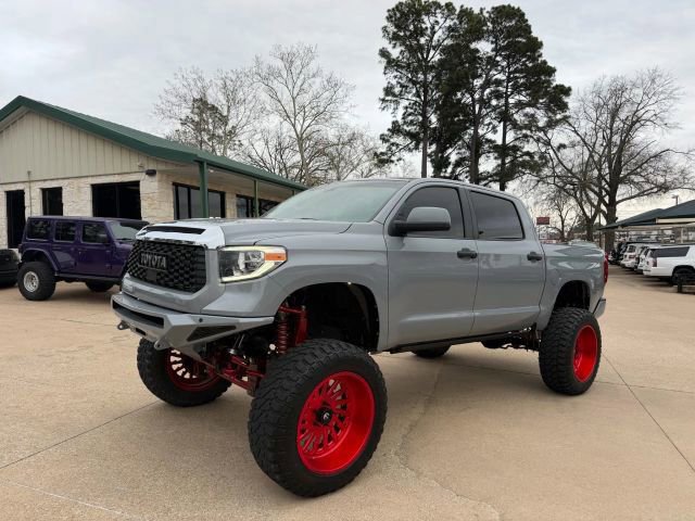 Used 2019 Toyota Tundra Limited w/ Limited Premium Package