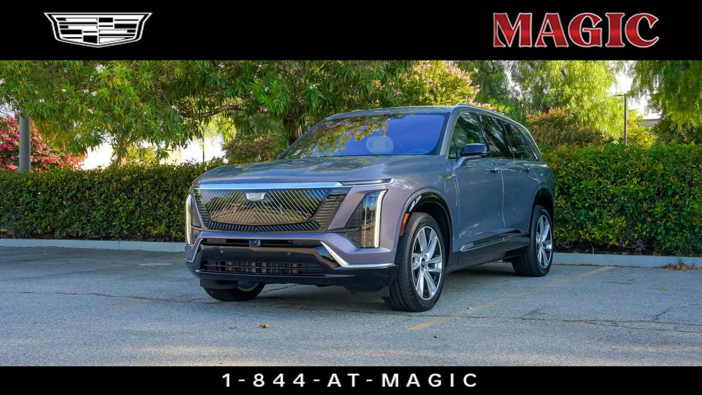 Used 2026 Cadillac Vistiq Luxury