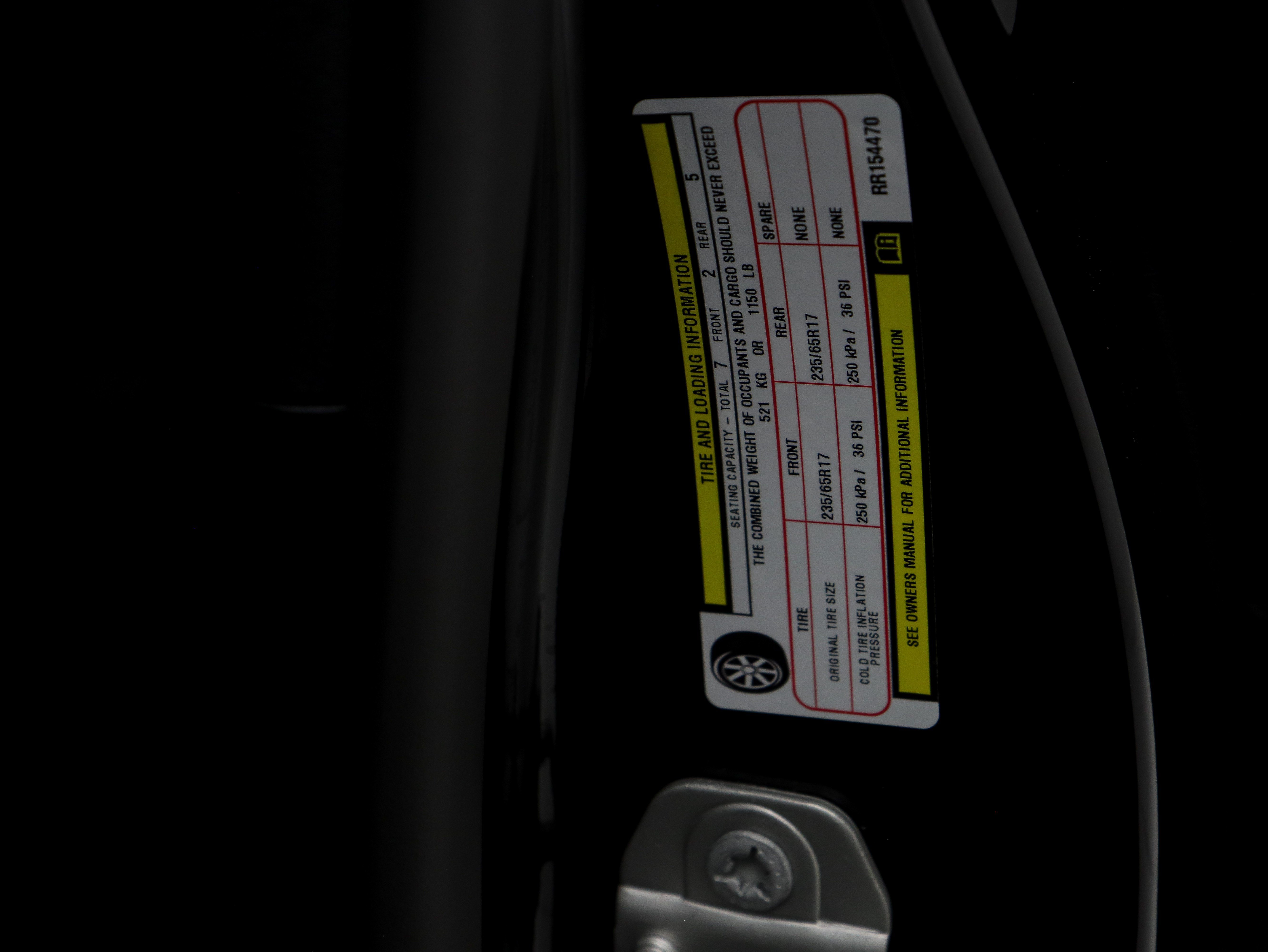 2024 Chrysler Pacifica Touring - Photo 35