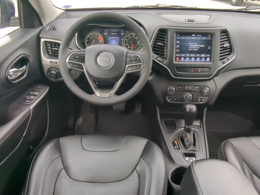 2022 Jeep Cherokee Latitude Lux