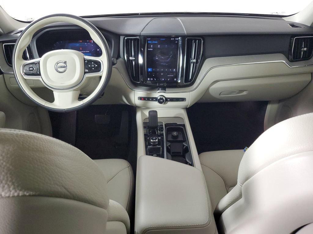 2023 Volvo Xc60 B5 Plus