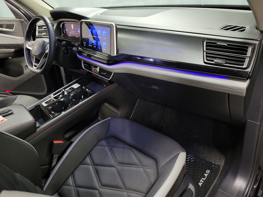 2024 Volkswagen Atlas Peak Edition SE