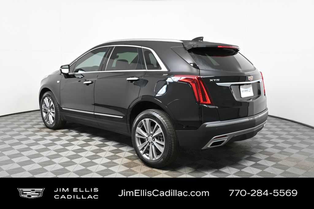 2026 Cadillac XT5 Premium Luxury