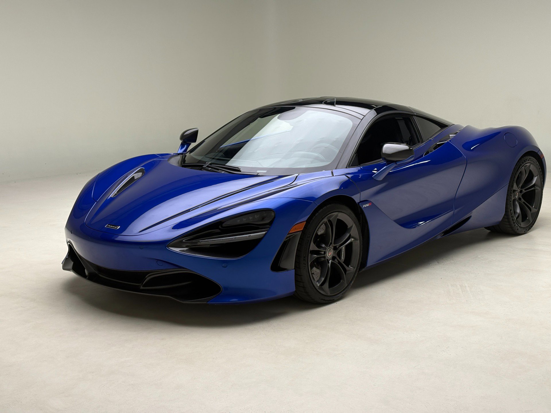 Used 2018 McLaren 720S Performance photo 6