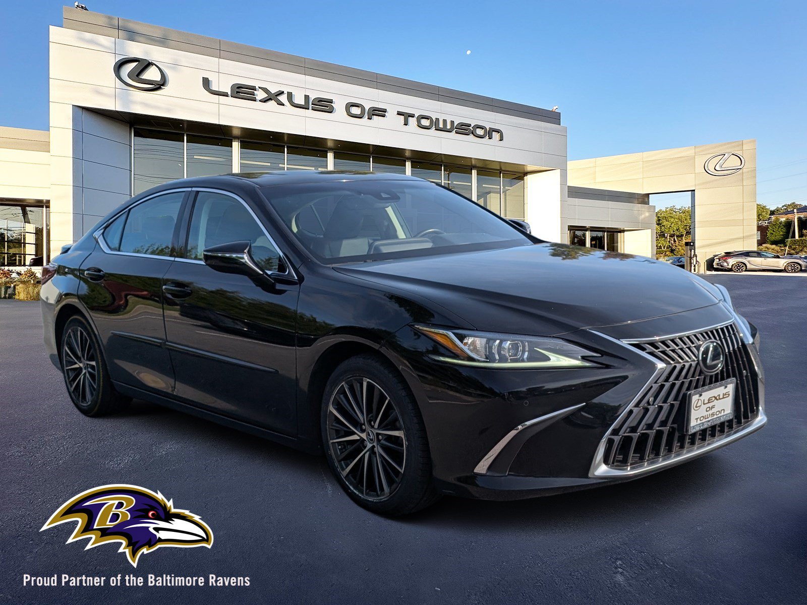 Used 2022 Lexus ES 350 w/ Premium Package
