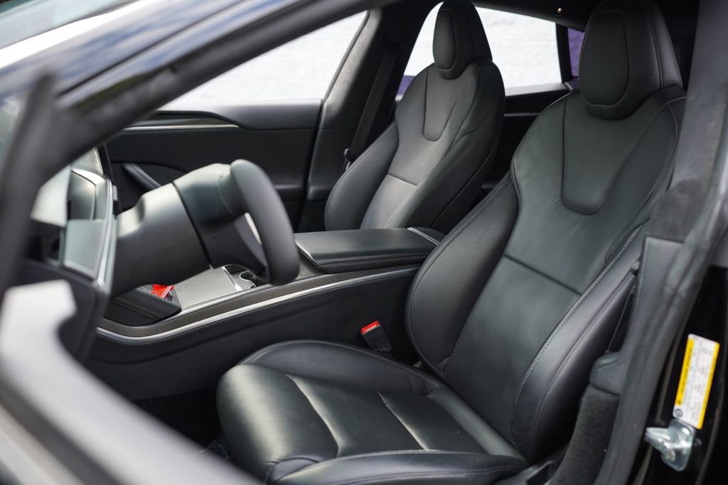 2022 Tesla Model S Plaid