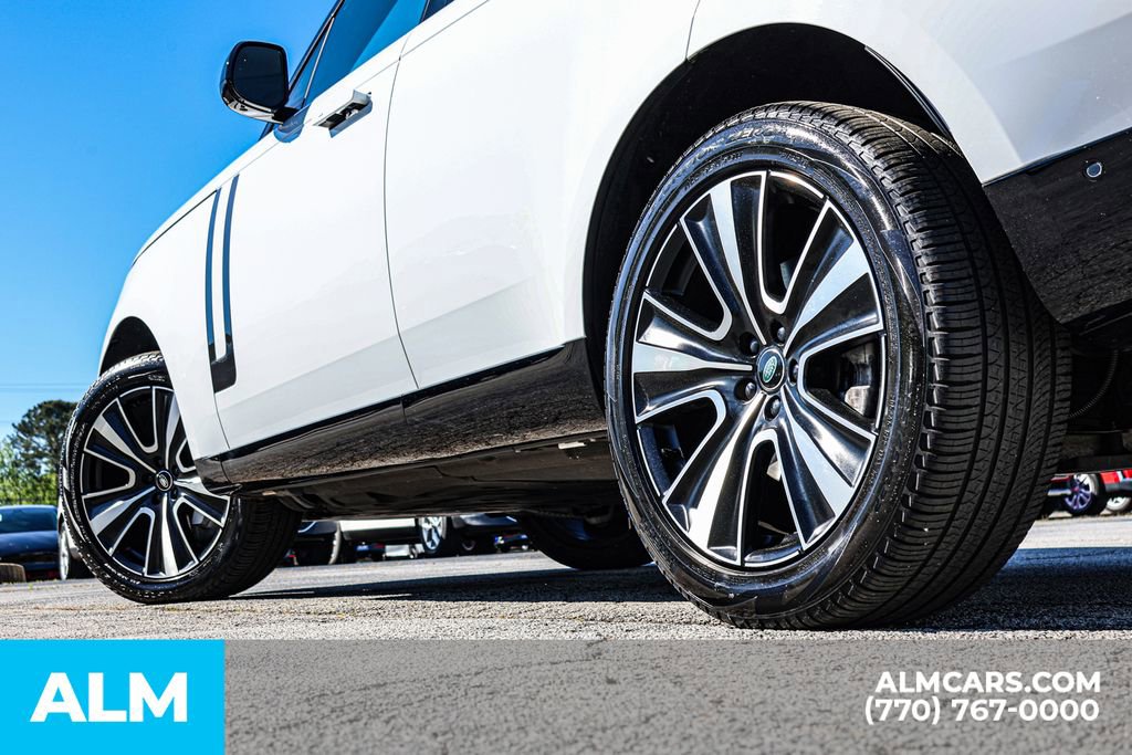 2023 Land Rover Range Rover SE