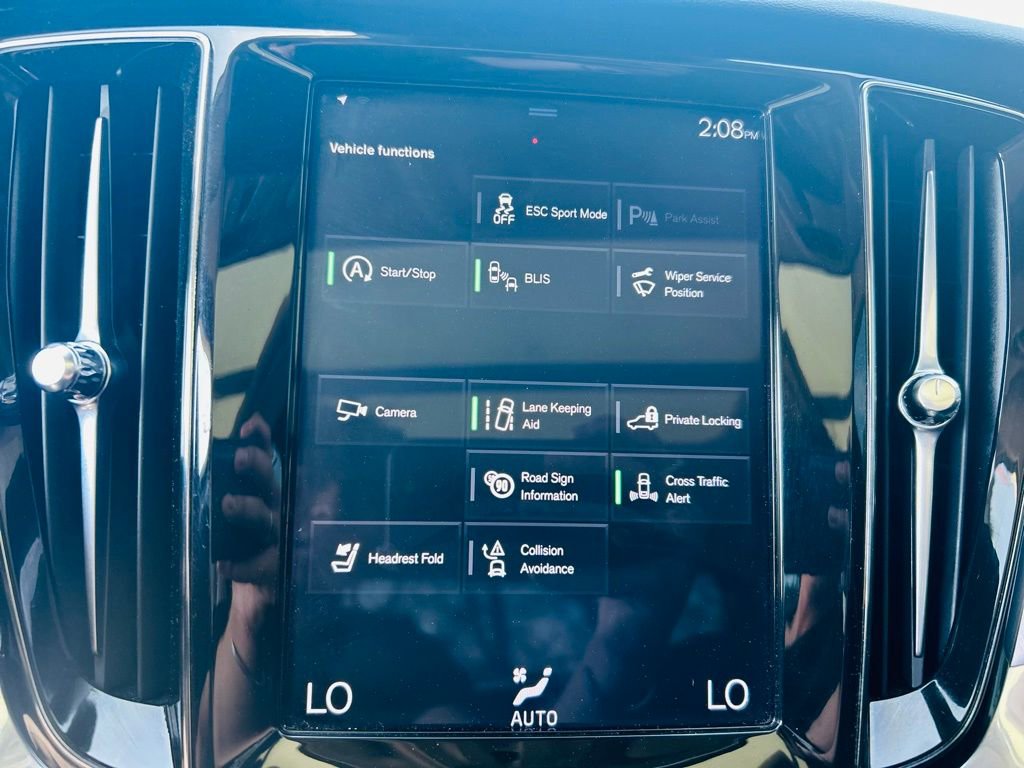 2020 Volvo S60 T5 Momentum