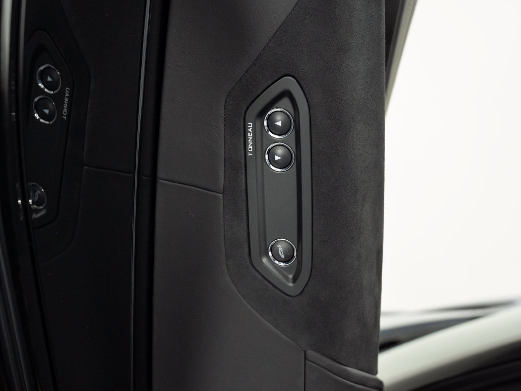 Used 2020 McLaren 720S Performance photo 12