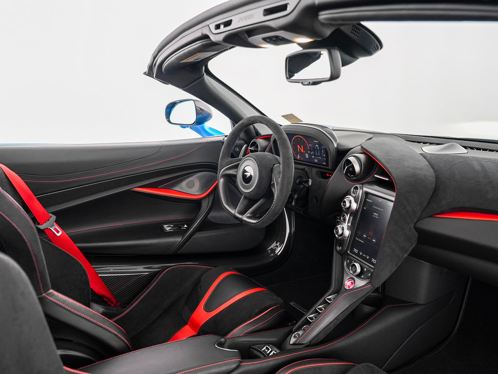 Used 2023 McLaren 720S Performance photo 32
