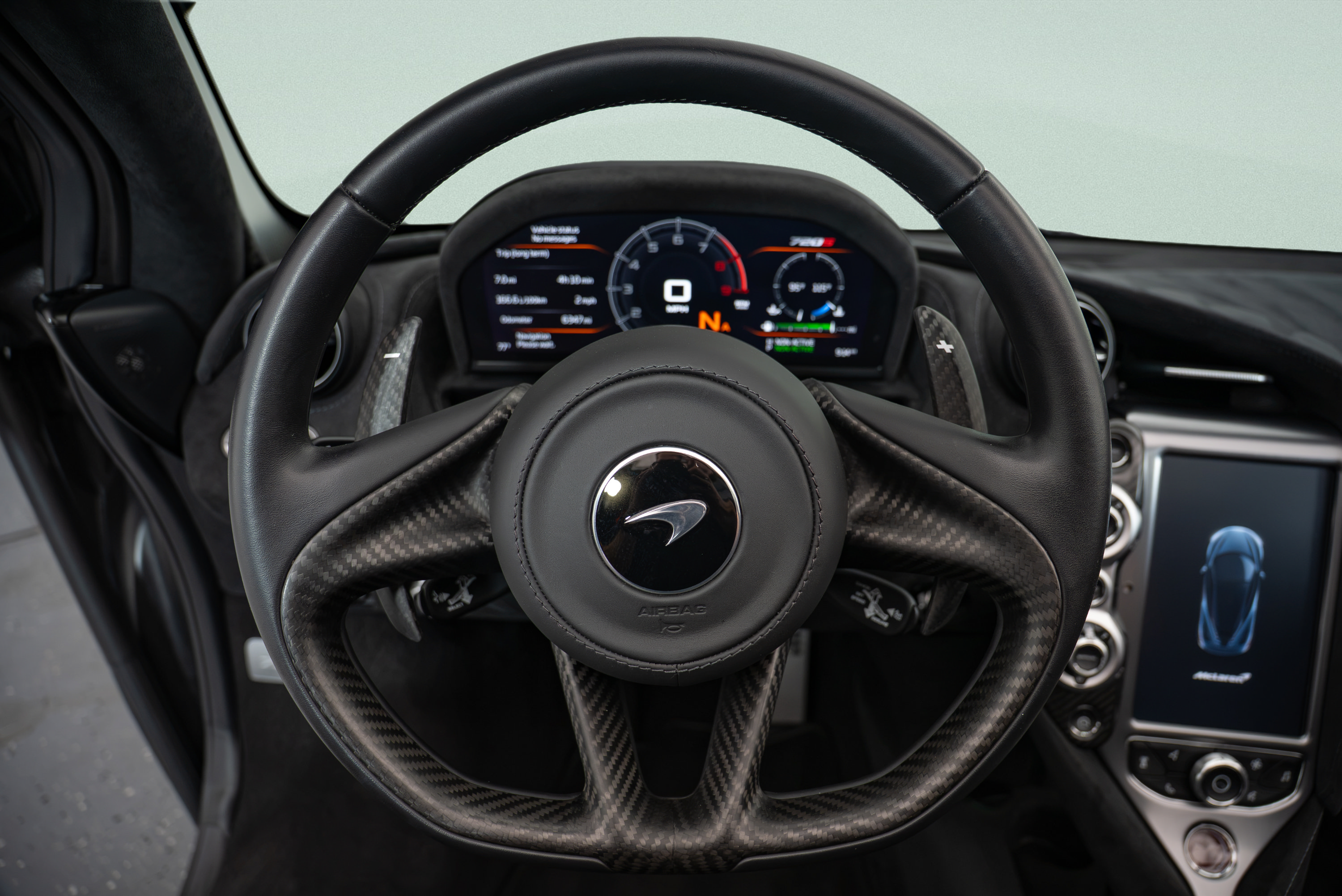 Used 2021 McLaren 720S Performance photo 14