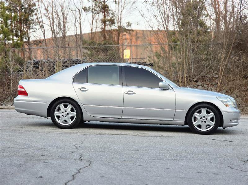 2004 Lexus LS 430