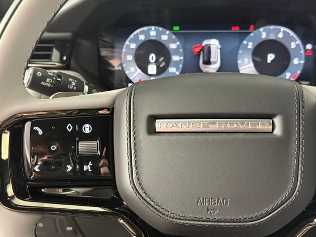 2026 Land Rover Range Rover Velar Dynamic SE