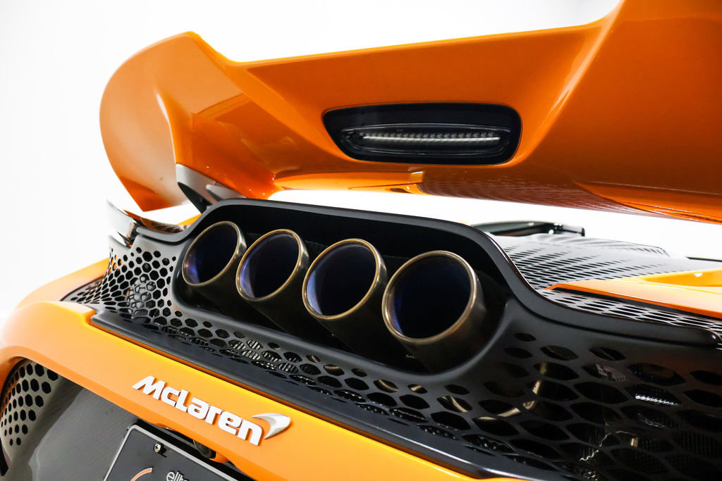 Used 2022 McLaren 765LT photo 83